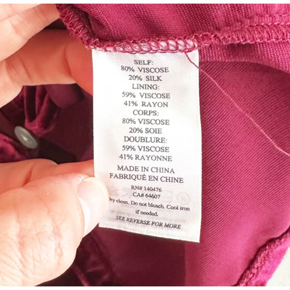 Faherty Womens Naomi Silk Blend Velvet Top Medium Classic Maroon Holiday Button - Picture 5 of 8